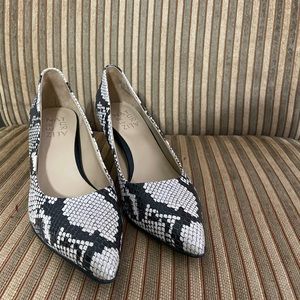 Naturalizer Allison Snakeskin Print Leather Heels Size 5.5